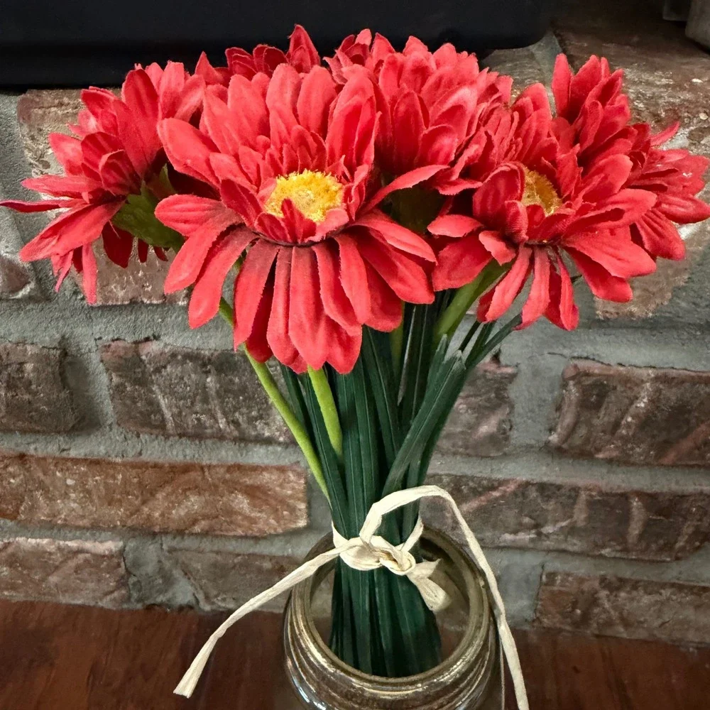 Faux Red Gerbera Daisy Floral Arrangement Vtg Glass Mason Jar Rustic Decor READ